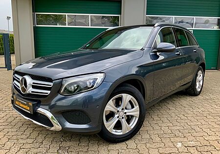 Mercedes-Benz GLC 220 d 4Matic/PANO/AHK/LEDER/LED/NAVI/RCAM/