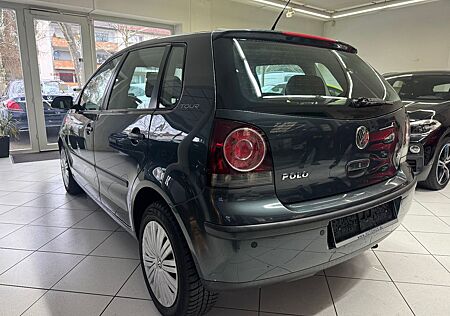 VW Polo Volkswagen 1.4 Tour Automatik PDC Klimaaut*4-5türig*
