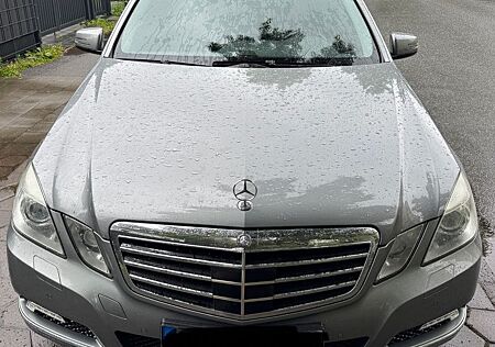 Mercedes-Benz E 350 CDI 4MATIC BlueEFFICIENCY ELEGANCE ELE...