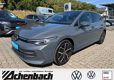VW Golf Volkswagen VIII 1.5 eTSI Edition 50, Pano, AHK, DCC