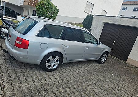 Audi A6 2.5 TDI 132kW tiptronic Avant -
