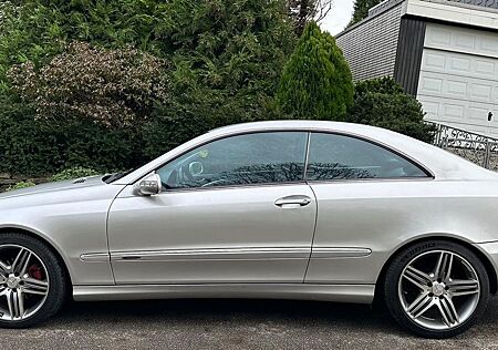 Mercedes-Benz CLK 200 KOMPRESSOR AVANTGARDE Avantgarde