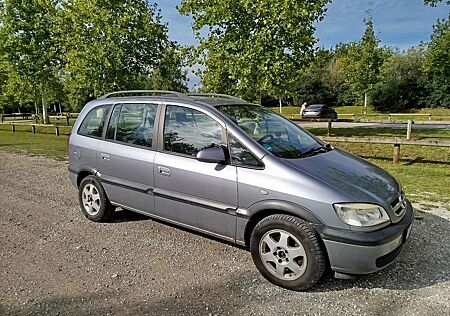 Opel Zafira 1.8 Njoy