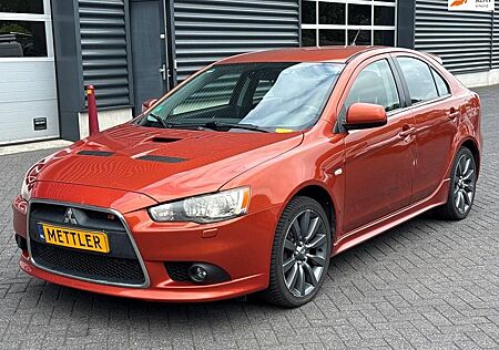 Mitsubishi Lancer Sports Sedan 2.0 Evolution MR