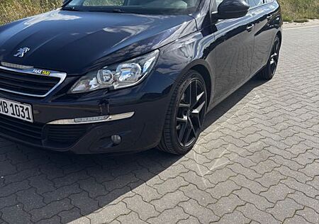 Peugeot 308 SW Allure BlueHDi 120 STOP & START Allure