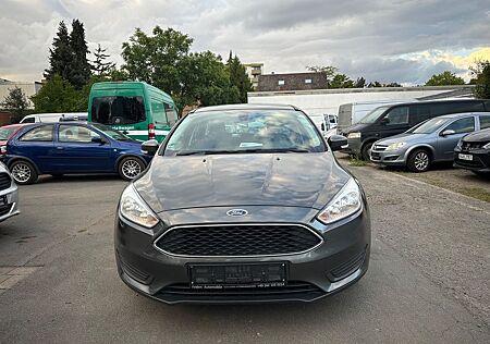 Ford Focus Turnier Trend/ Zahnriemen neu