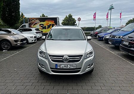 VW Tiguan Volkswagen 2.0 TDI 4MOTION Sport & Style Sport &...