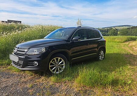 VW Tiguan Volkswagen 2.0 TDI SCR BMT LOUNGE Sport & Style ...