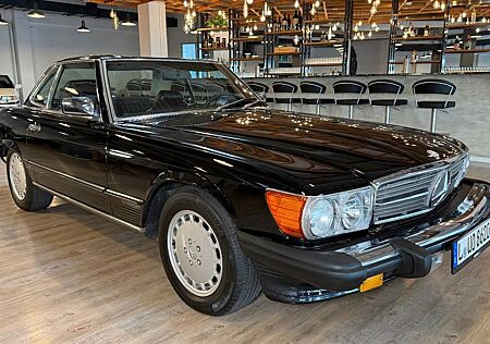 Mercedes-Benz SL 560