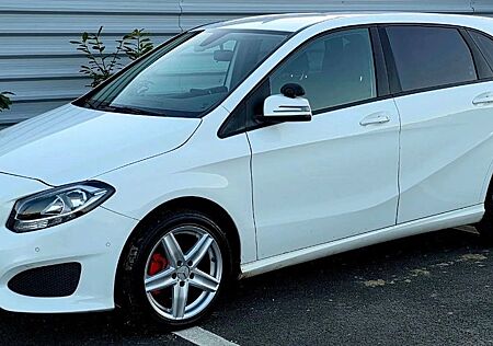 Mercedes-Benz B 220 d DCT -