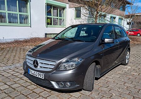 Mercedes-Benz B 180 CDI BlueEFFICIENCY -