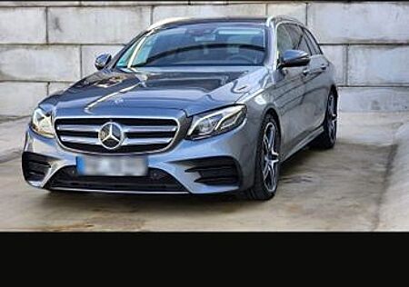 Mercedes-Benz E 350 d T AMG distronic + multibeam keyless 360*