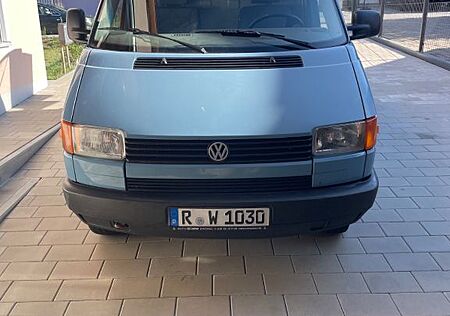 VW T4 Caravelle Volkswagen 2.4 D Standard