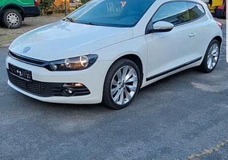 VW Scirocco Volkswagen 1.4 Benzin 2-Hand Tüv 07/2025 Scheckheft