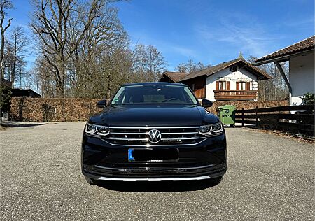 VW Tiguan Volkswagen | Elegance | 2.0 TDI | 4Motion | DSG