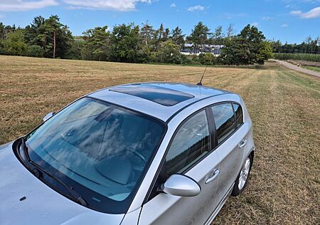 BMW 116i *steurkette* *tuv 2027*