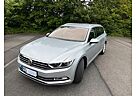 VW Passat Variant Volkswagen 2.0 TDI Highline NAVI AHK SCHECKH