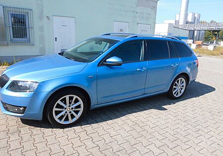 Skoda Octavia 1.6 TDI Joy Xenon Klima Panorama Euro6