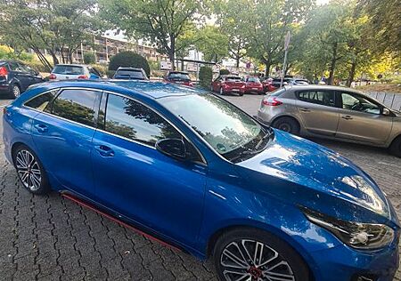 Kia Pro_ceed pro_cee'd / ProCeed 1.6 T-GDI DCT GT GT