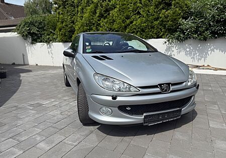 Peugeot 206 CC TÜV 01/26 Zahnriemen neu