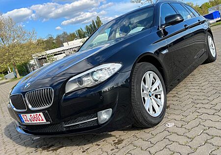 BMW 520dA Touring Automatik*Bi-Xenon*LED