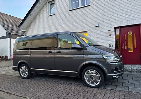 VW T6 Multivan Volkswagen GENERATION SIX DSG STANDH. AHK, 2 Schiebet.