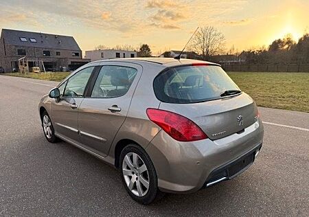 Peugeot 308 1.6i Premium
