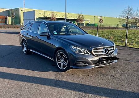 Mercedes-Benz E 220 BlueTEC BE T Edition ELEGANCE Auto Edi...