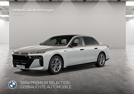 BMW i7 M70 xDrive Limousine Massage LiveCockpitProf