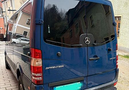 Mercedes-Benz Sprinter L2H1