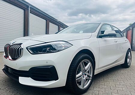 BMW 116i NAVI,DKG,LED,MFL,PARKASSISTENT,KAMERA