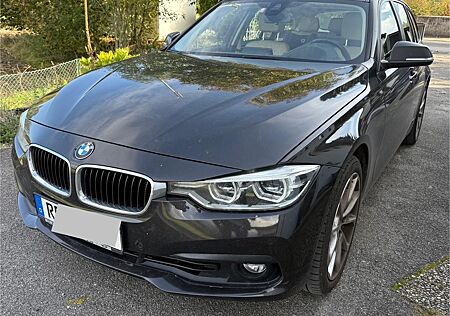 BMW 330d Touring Advantage Automatic