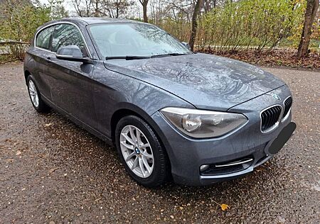 BMW 114i Navi Klima Scheckheft HU u. Service NEU