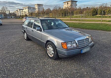 Mercedes-Benz 300 W124 Sportline / Liebhaber Auto