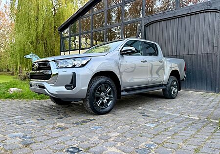 Toyota Hilux Double Cab Comfort 4x4 AT ACC KAMERA KEYLE