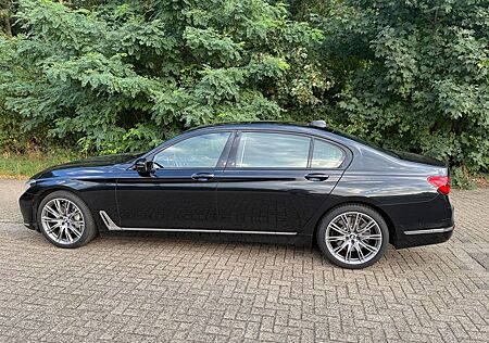 BMW 750Li xDrive Automatik Scheckheft, 1 Besitzer