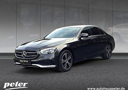 Mercedes-Benz E 220 d Avantgarde/LED/Panorama-SD/Widescreen/