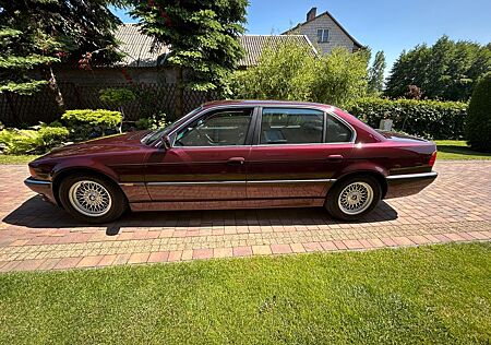 BMW 740iL A -