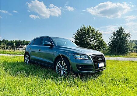 Audi Q5 2.0 TDI quattro -