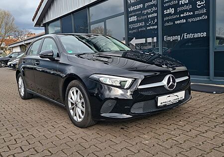 Mercedes-Benz A 250 e 8G DCT - LED - ASSISTS -