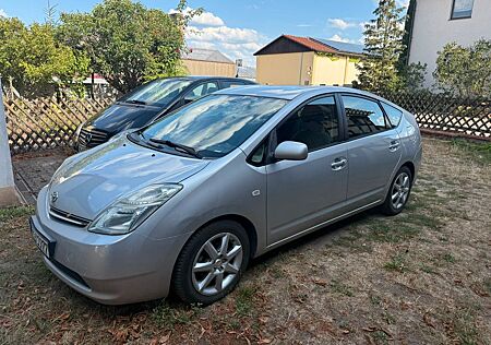 Toyota Prius 1.5-NHW20, Neu TUV, einwandfreiem Zustand