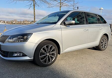 Skoda Fabia Combi Edition NAVI KLIMA HU NEU