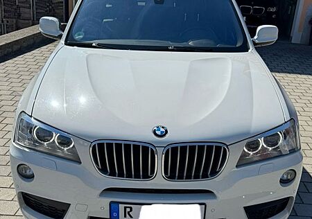 BMW X3 xDrive30d -M-Paket Leder