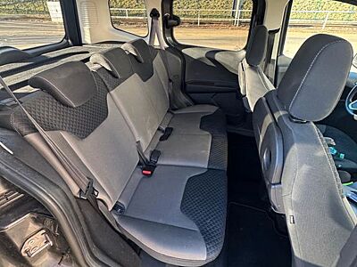 Ford Tourneo Courier 1.0 EcoBoost 74kW Titanium T...