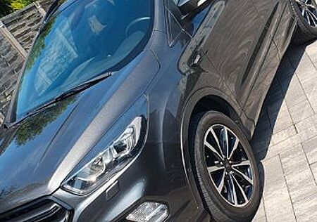 Ford Kuga 1,5 EcoBoost 4x2 110kW ST-Line ST-Line