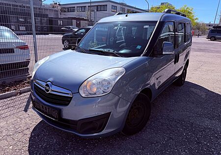 Opel Combo D 5Sitze