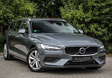 Volvo V60 Momentum Pro/Leder/Kamera/AHK/12597netto