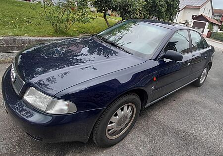 Audi A4 1.8 Auto -
