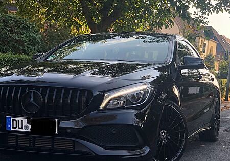 Mercedes-Benz CLA 200 d -