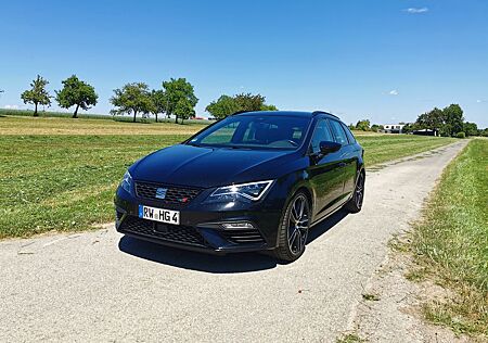 Seat Leon ST Cupra 4 Drive, 1.HAND, Servicegepflegt